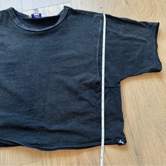 Joylab Women’s Cropped Boxy Tshirt Crop Top Short Sleeve Cotton Tee Black Small - Picture 8 of 9